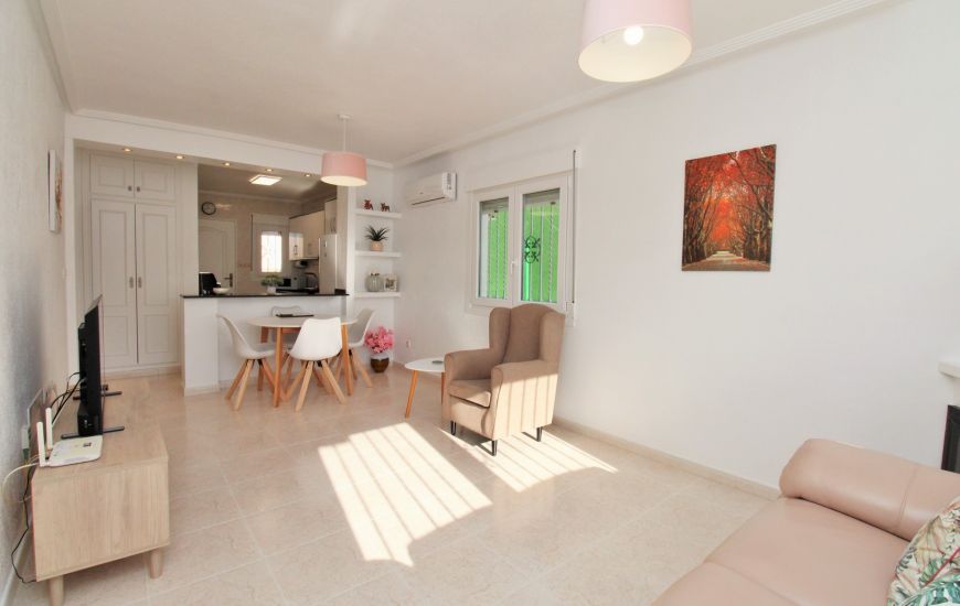 Sale - Bungalow - Villamartin