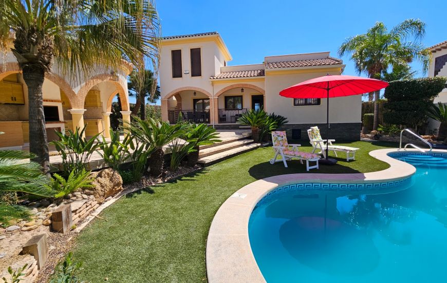 Sale - Villa - Ciudad Quesada