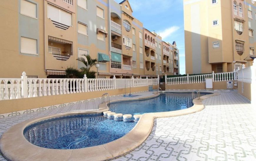 Venta - Ground Floor - Torrevieja
