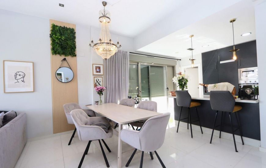 Sale - Villa - Orihuela Costa