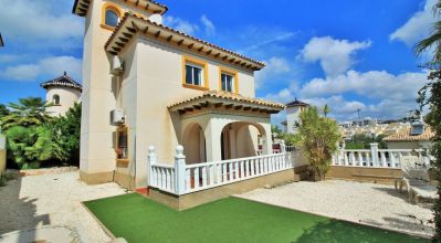 Villa - Sale - Villamartin - Villamartin