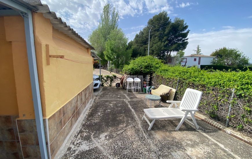 Sale - Country Property - Sax