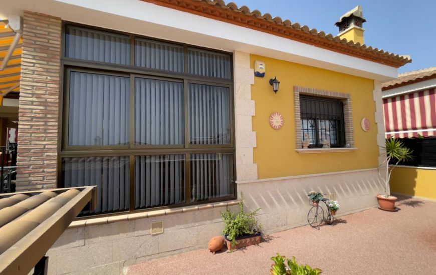 Sale - Villa - Bigastro