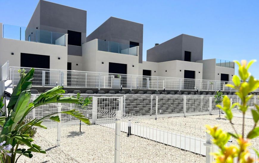 Nueva construcción  - Adosado - Banos y Mendigo