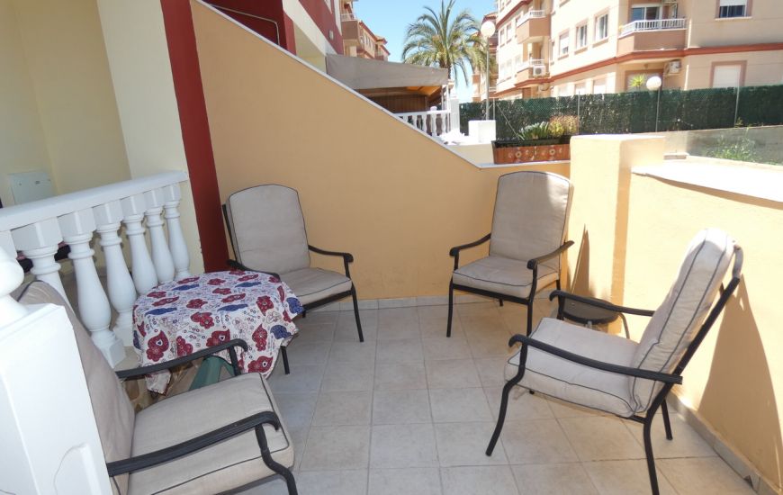 Sale - Rijtjeshuis - Algorfa