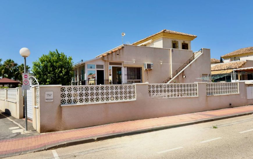 Venta - Villa - Algorfa
