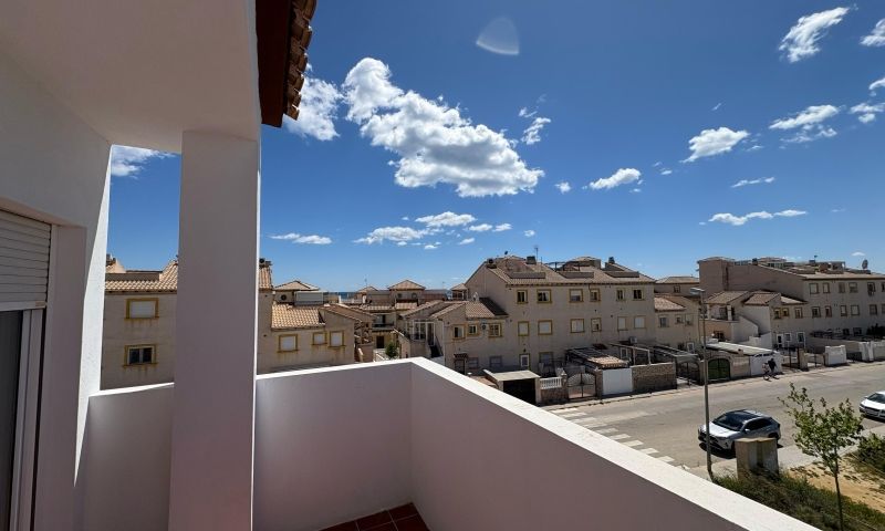 Sale - Apartments - Los Altos
