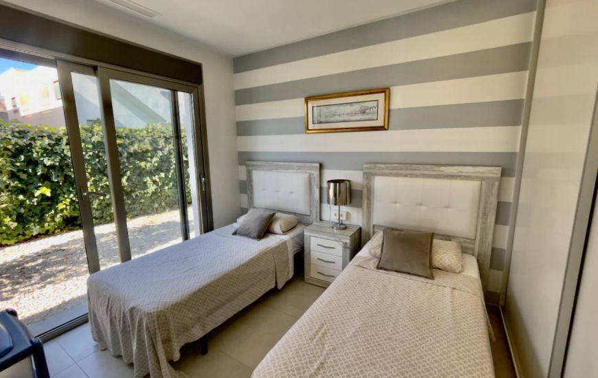 Sale - Villa - Benijófar - 