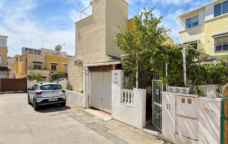 Sale - Bungalow - Orihuela Costa