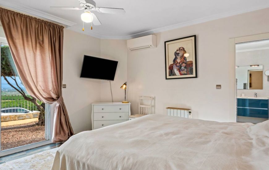 Venta - Villa - Algorfa