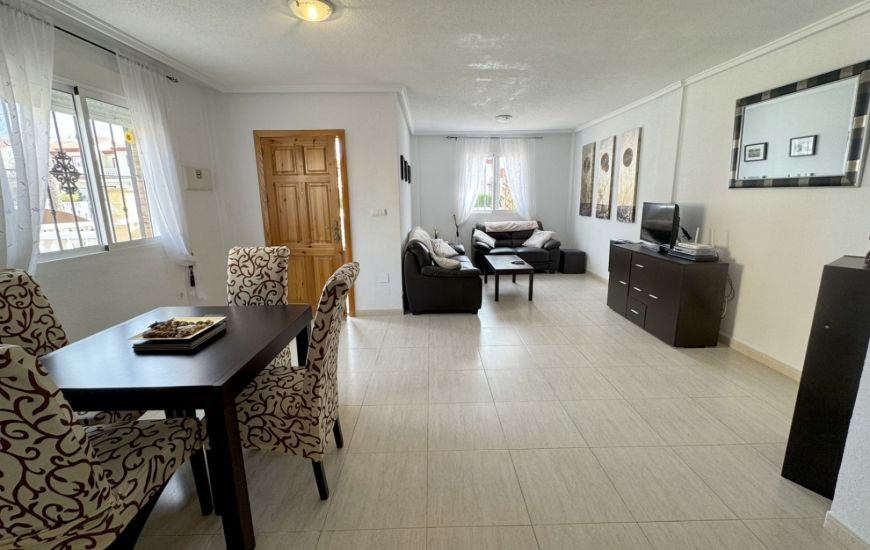 Sale - Half Vrijstaand Huis - Ciudad Quesada