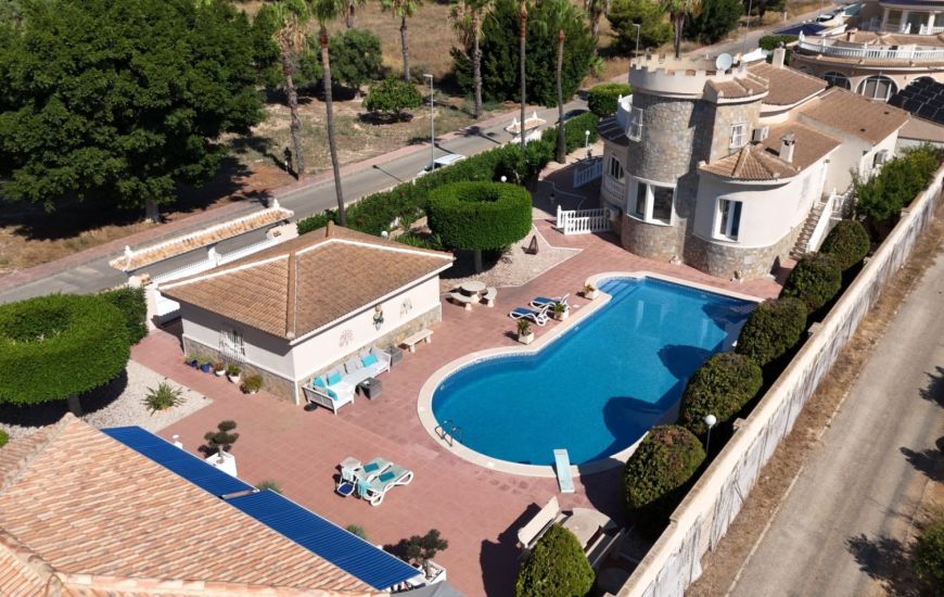 Sale - Villa - Ciudad Quesada