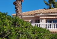 Sale - Villa - Villamartin