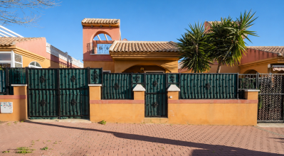 Villa - Venta - Torrevieja - Torrevieja