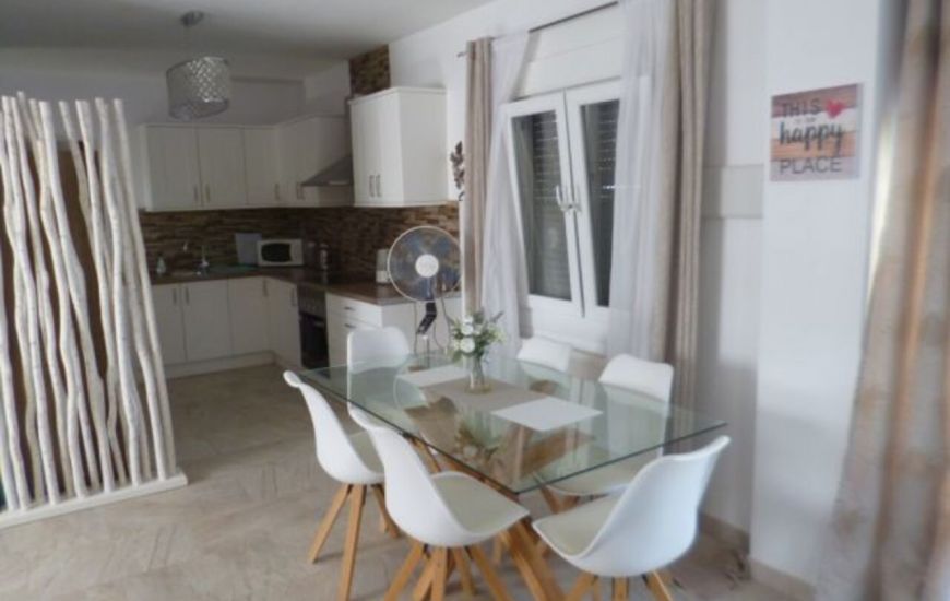Sale - Villa - Villamartin