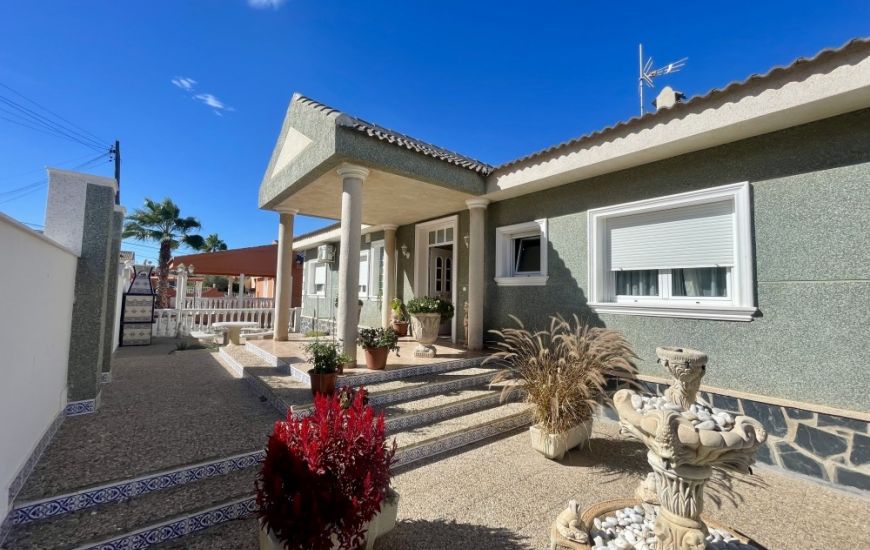Sale - Villa - Ciudad Quesada