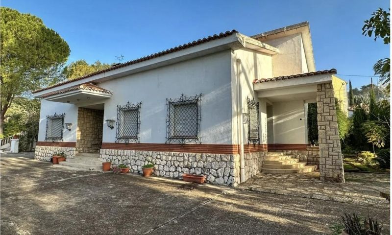Sale - Apartments - 