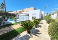 Sale - Villa - Algorfa