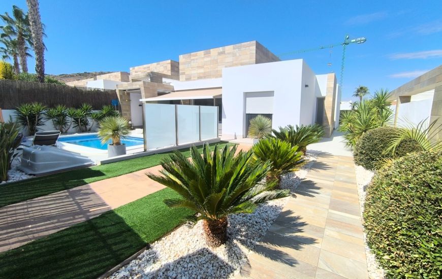 Sale - Villa - Algorfa