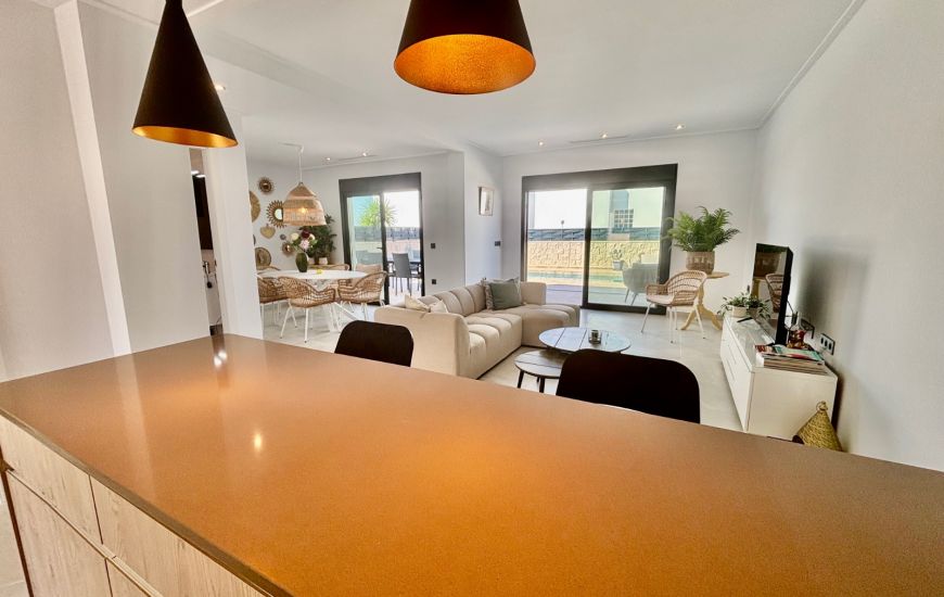 Venta - Villa - Benijofar