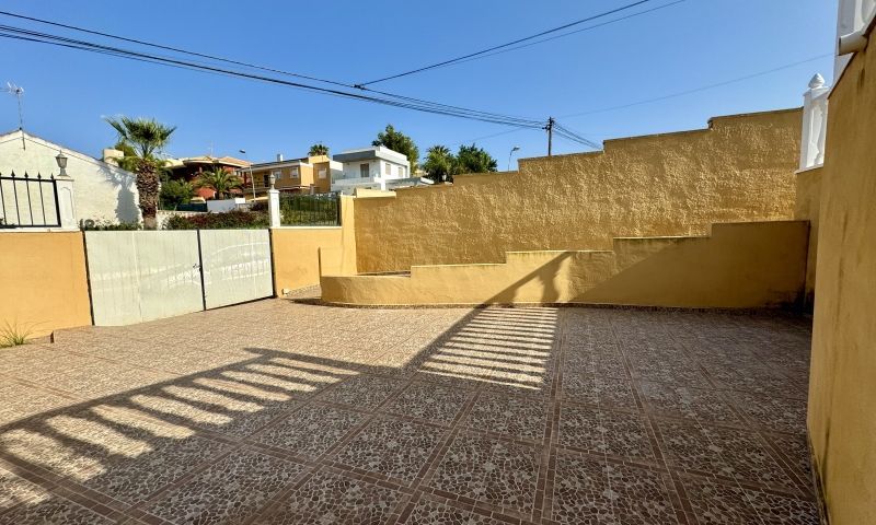 Sale - Villa - Los Balcones