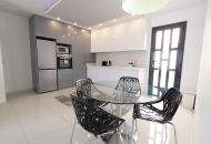 Sale - Apartments - Pilar de la Horadada