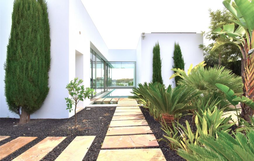Sale - Villa - Las Colinas - Las Colinas Golf Resort