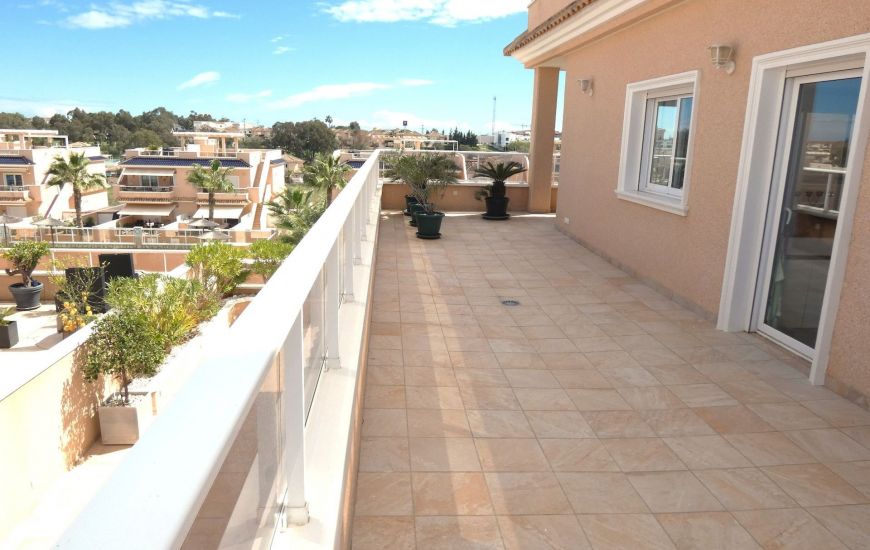 Sale - Apartments - Punta Prima