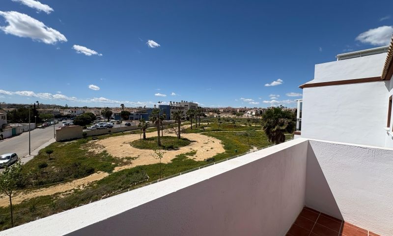 Sale - Apartments - Los Altos