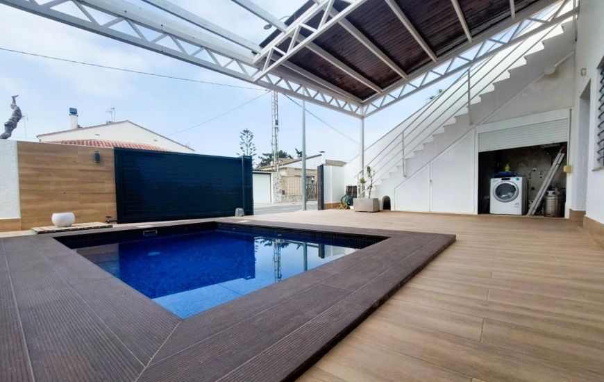 Sale - Villa - Pilar de la Horadada