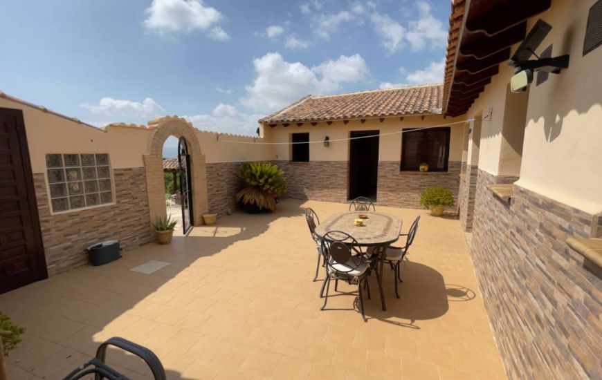 Sale - Finca - Orihuela