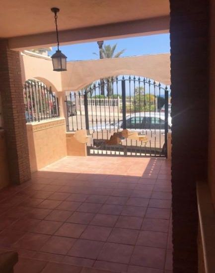 Sale - Villa - Mil Palmerales - Mil Palmeras