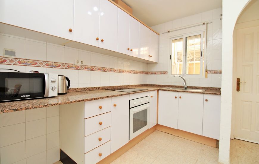 Sale - Rijtjeshuis - Villamartin