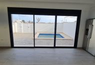 Nueva construcción  - Villa - La Zenia