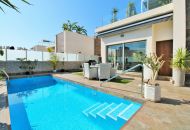 Sale - Villa - Villamartin