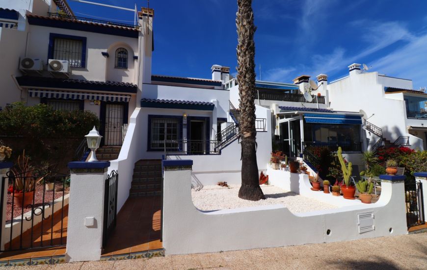Sale - Bungalow - Orihuela Costa