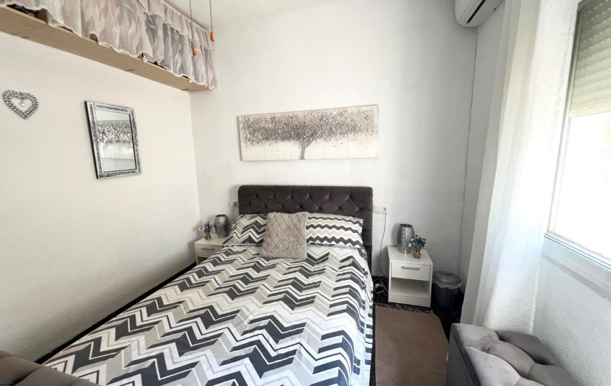Sale - Villa - Hondon de los Frailes