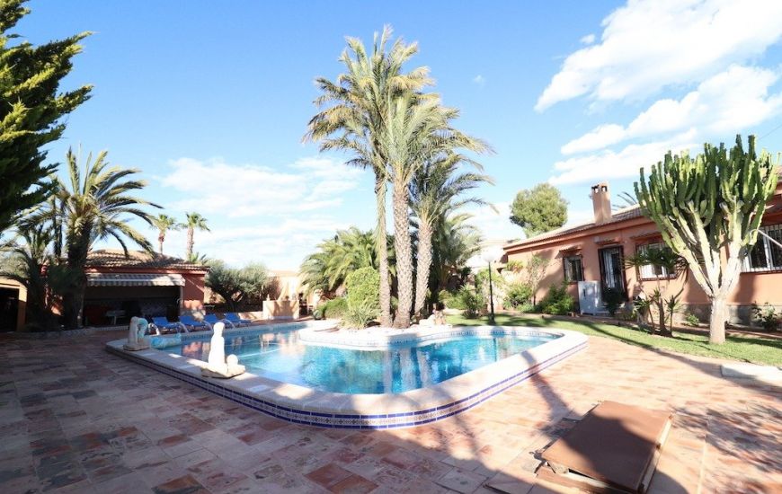 Sale - Villa - Torrevieja - 