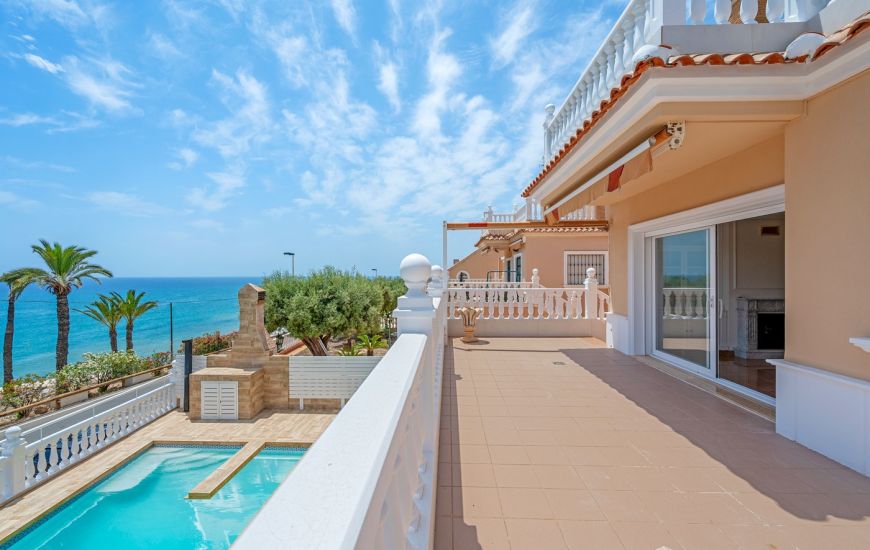 Sale - Villa - Torrevieja