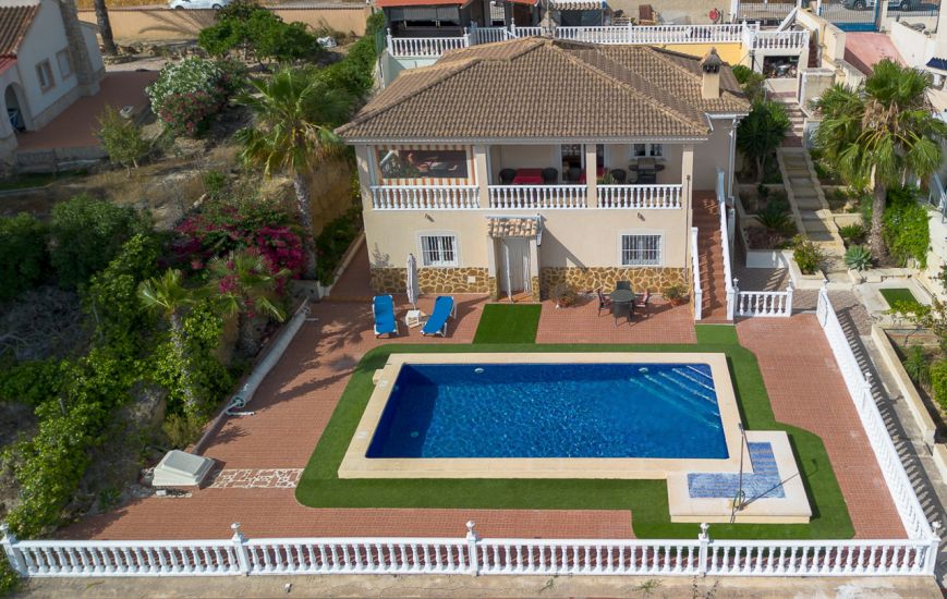 Sale - Villa - Algorfa