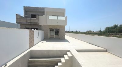Casa Adosada - Venta - Daya Nueva - Daya Nueva