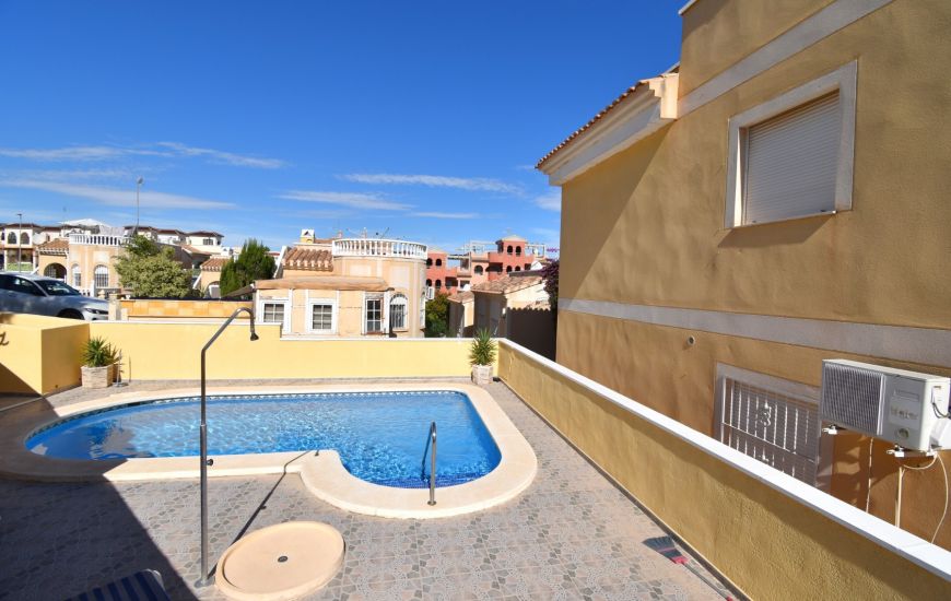 Sale - Villa - Orihuela Costa