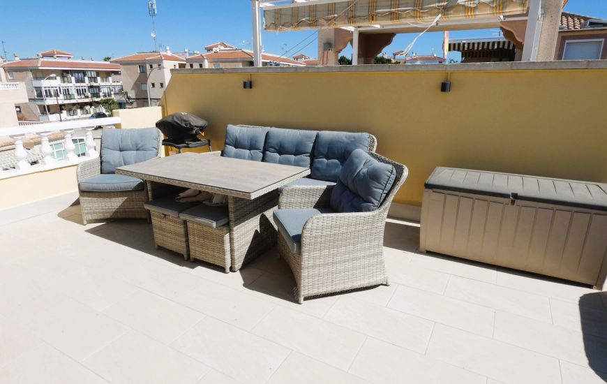 Sale - Semi Detached - Torrevieja
