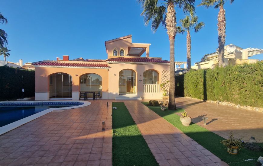 Sale - Villa - Ciudad Quesada