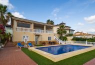 Sale - Villa - Algorfa