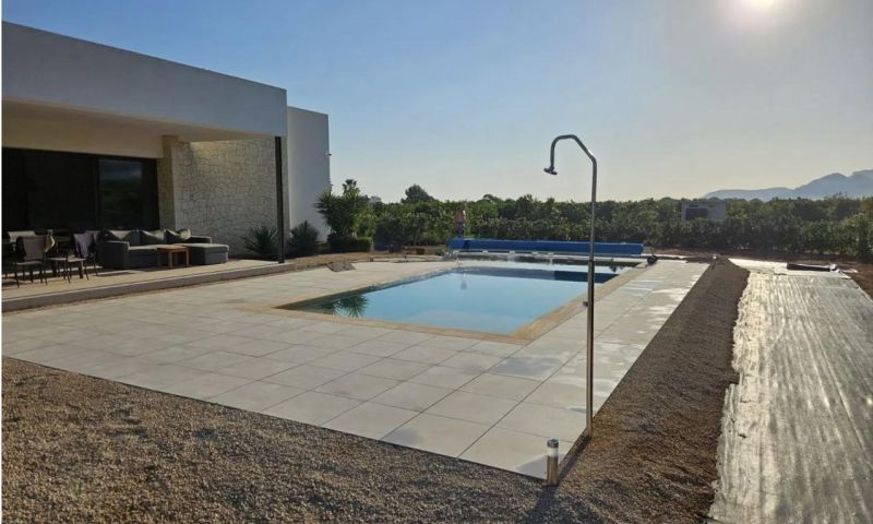 Sale - Villa - Beniarbeig