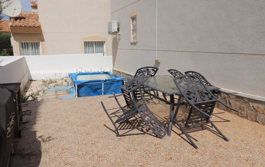 Sale - Villa - Benimar
