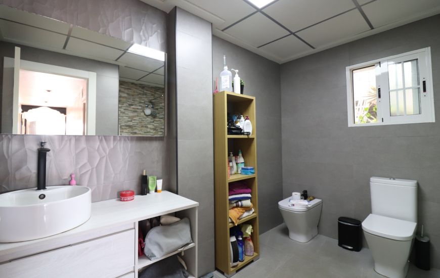 Venta - Villa - Almoradi