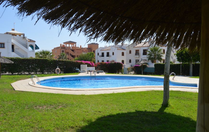 Sale - Rijtjeshuis - Villamartin
