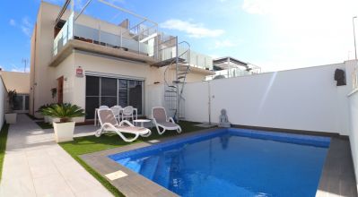 Casa Adosada - Venta - Daya Vieja - Daya Vieja